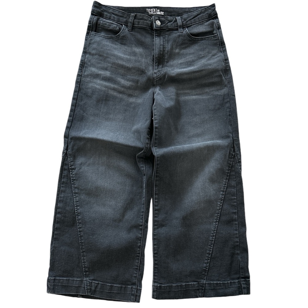 Time & Tru High Rise wide leg jeans